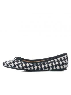 Ali MacGraw Flats Cheery Houndstooth