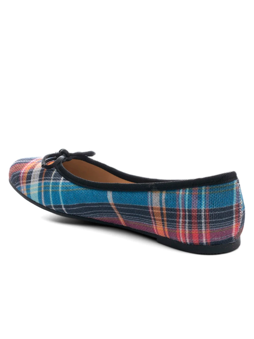 Ali MacGraw Cheery Plaid 6 Ali MacGraw Cheery Plaid