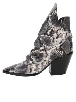 Butter Shoes Boots & Booties Jaegar Bootie