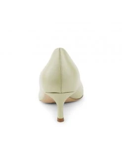 Butter Shoes Serena Pointed Toe Pump