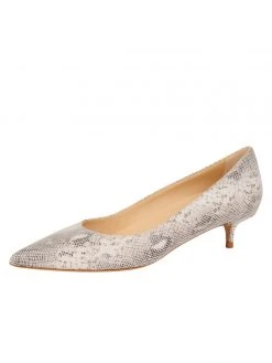 Butter Shoes Deluxe Pointed Toe Kitten Heel